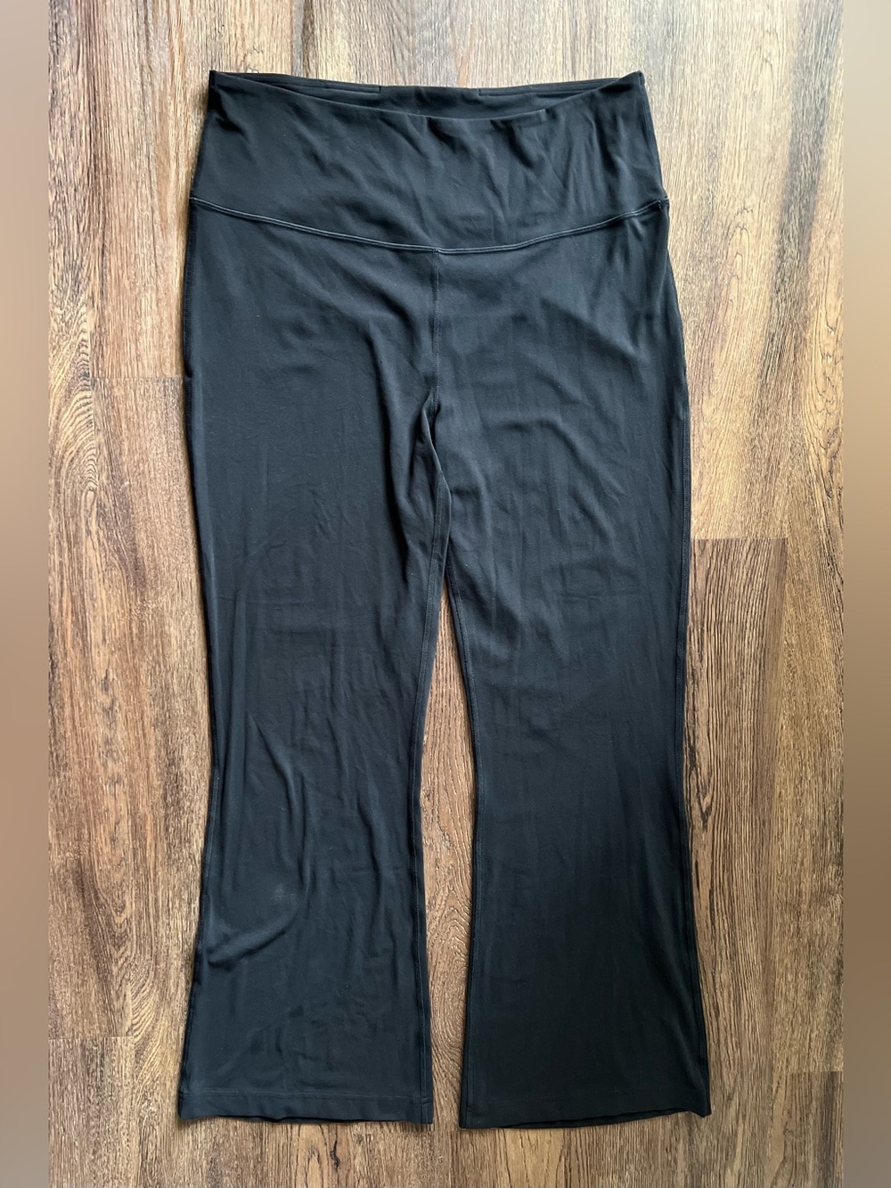 Lululemon Groove Super-High-Rise Flared Nulu Yoga Pants Size 14